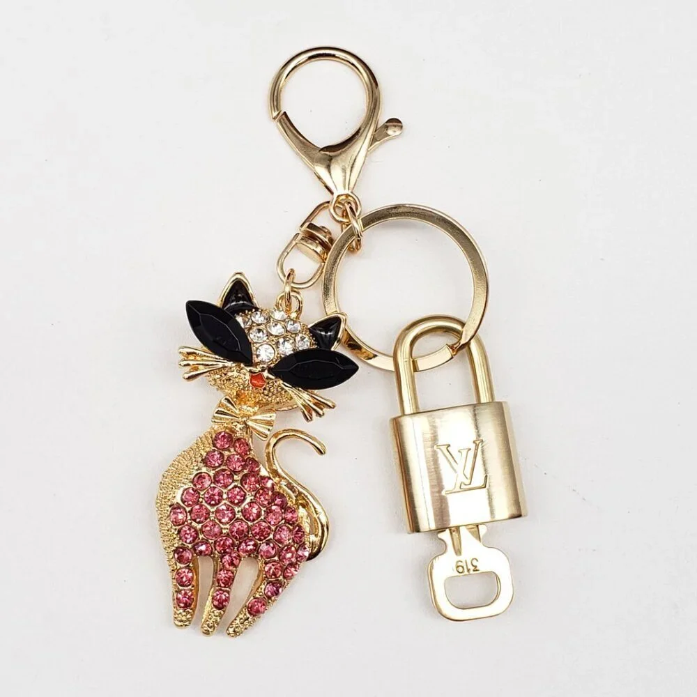 Authentic LV Gold Padlock & Key Set ✨ Luxury Bag Charm w/ Unbranded Keychain - Picture 2 of 9